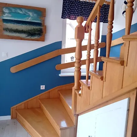 Δωμάτια σε οικογενειακή κατοικία Szanta